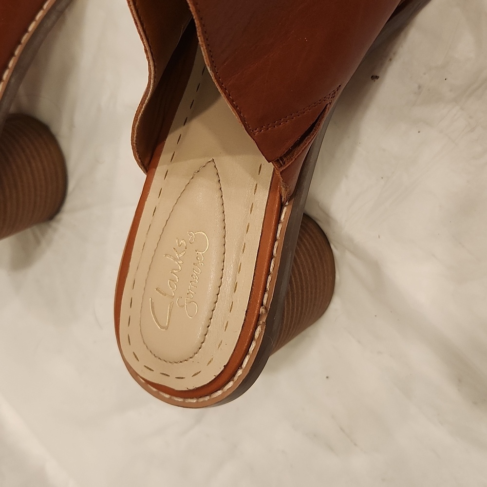 Clarks size 10 leather mules, stacked heel. Somerset style. Good condition. - Picture 4 of 5